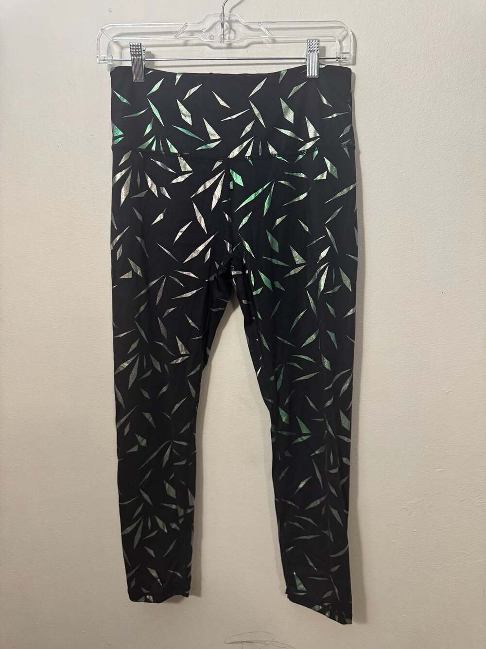 Zyia Active Green Shard Light n Tight Hi-Rise 7/8 Leggings